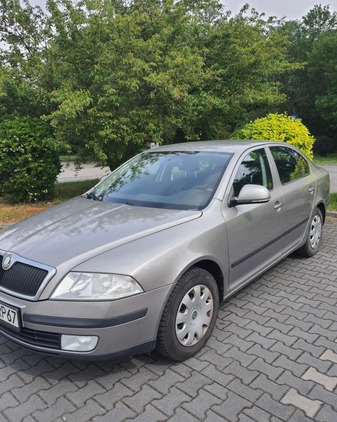 Skoda Octavia cena 14000 przebieg: 362000, rok produkcji 2011 z Nysa małe 79